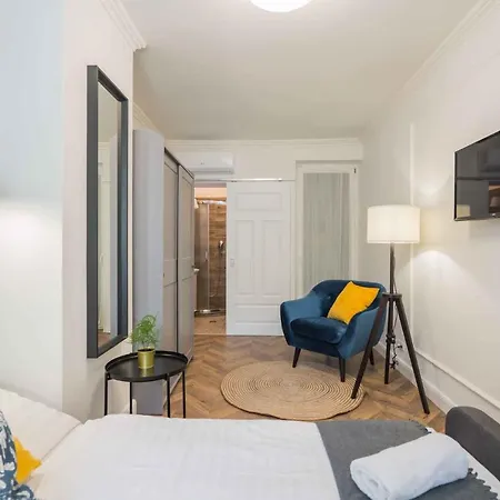 Nyaraló In - Balaton 20009 Siófok