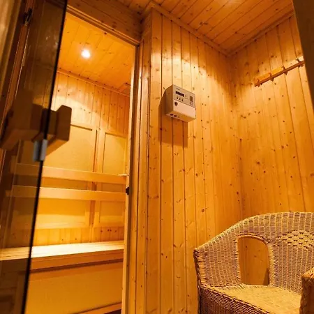 Nyaraló In - Balaton 20009 *